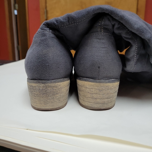 "Just Fab" Tall Boots Knee hi/ Higher 7 M Gray Denim Riding MEREDY - Picture 4 of 4